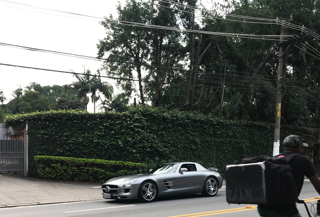 Mercedes-Benz SLS AMG