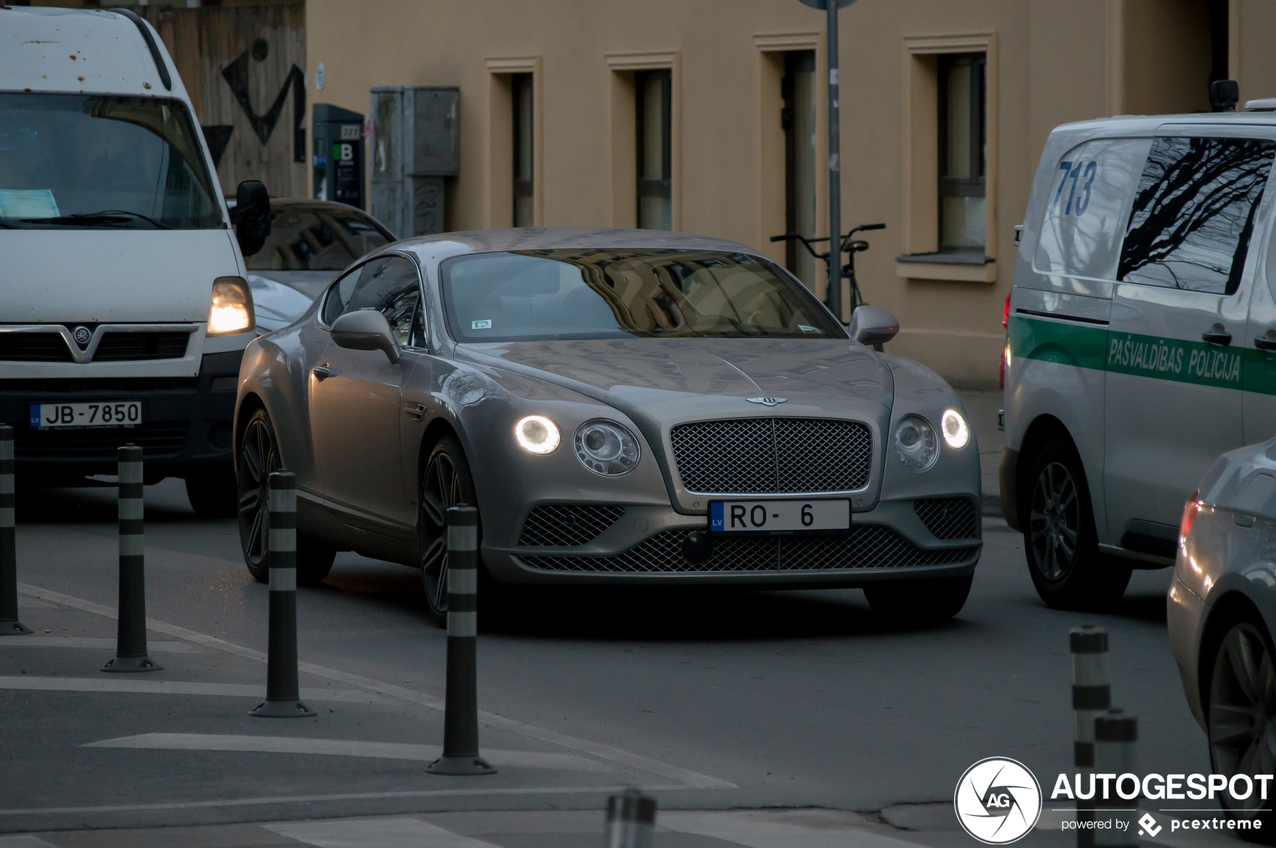 Bentley Continental GT 2016