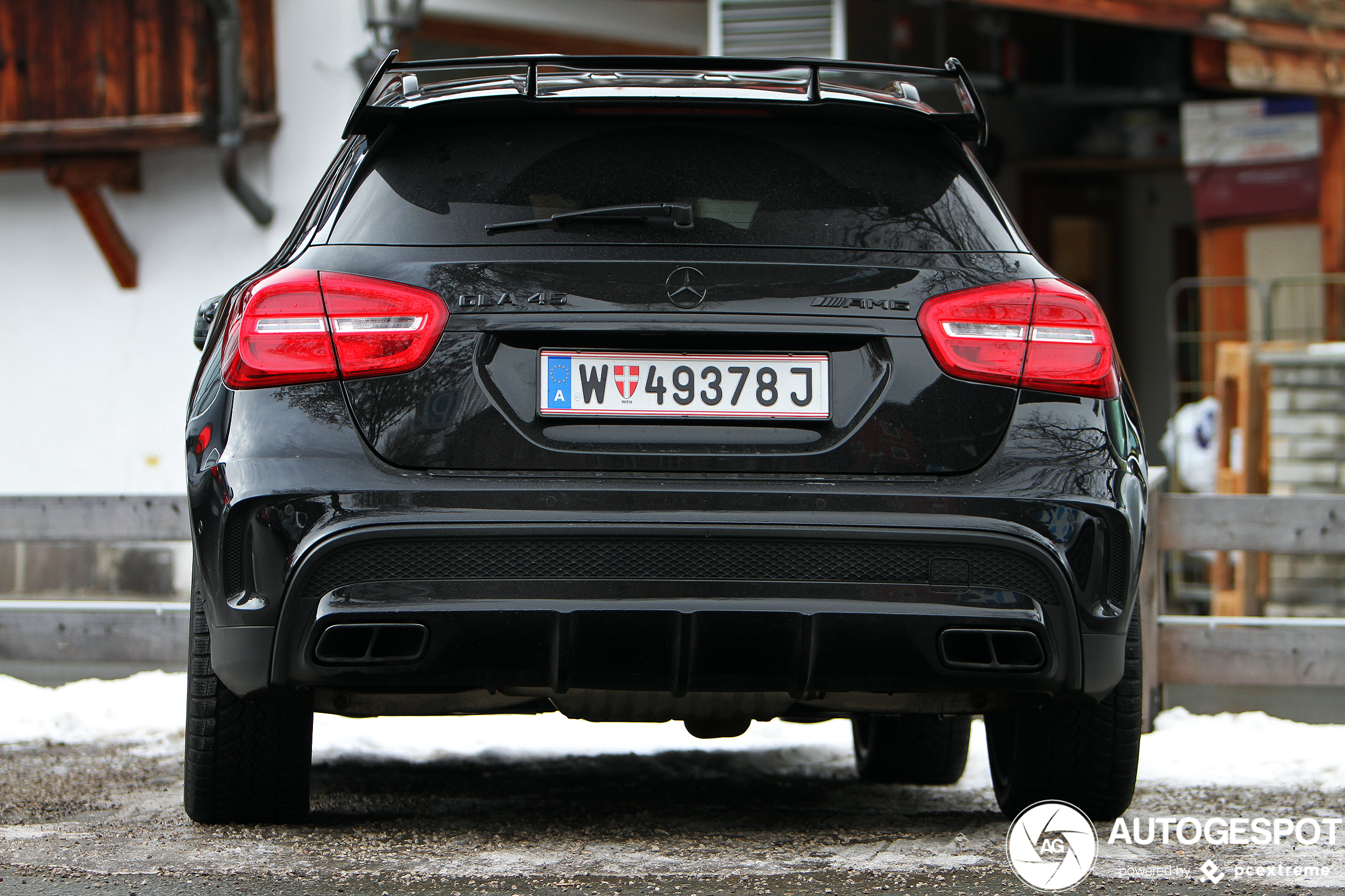 Mercedes-Benz GLA 45 AMG X156