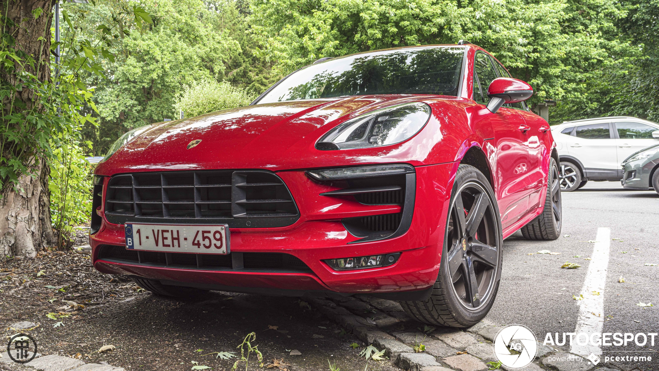 Porsche 95B Macan GTS