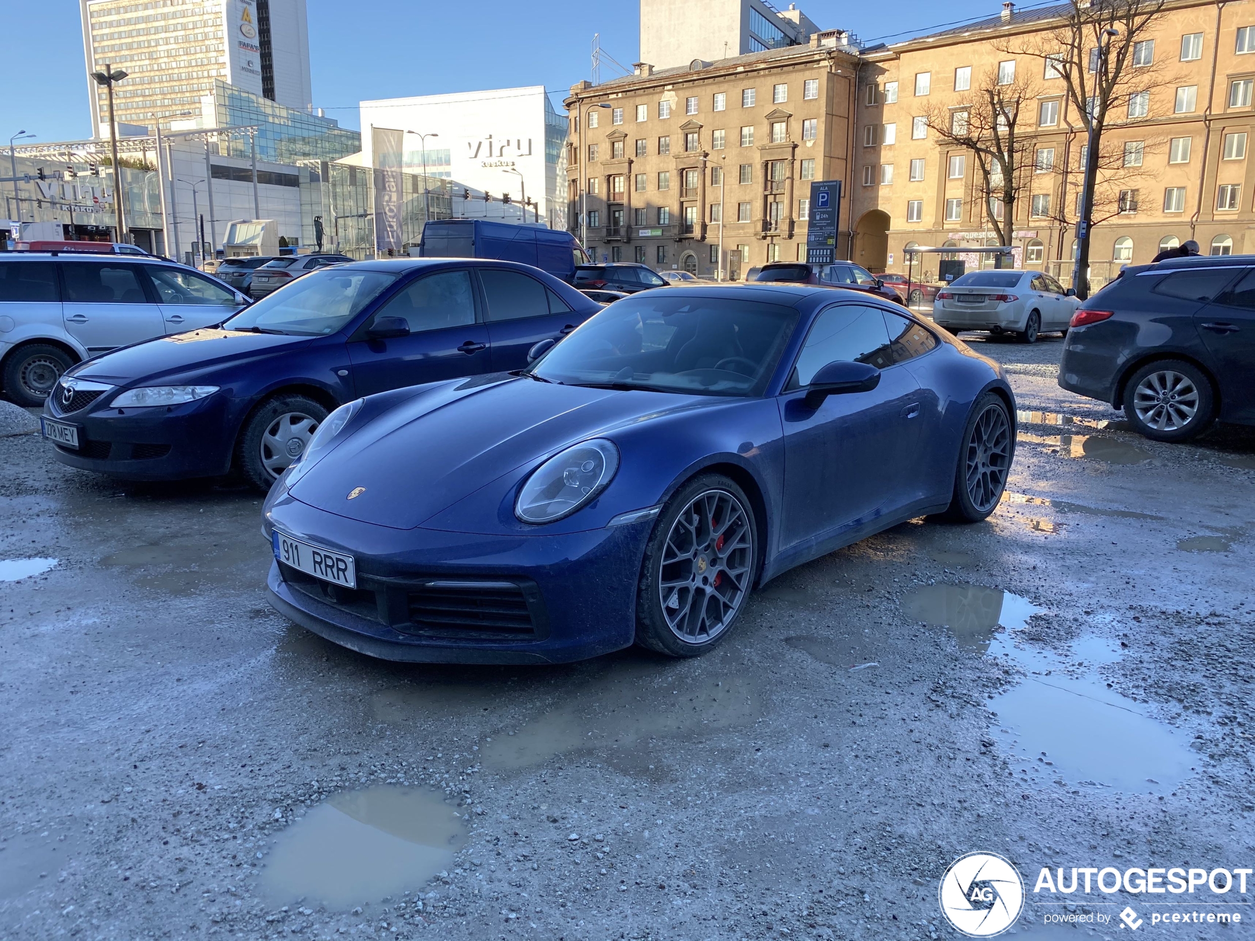 Porsche 992 Carrera 4S