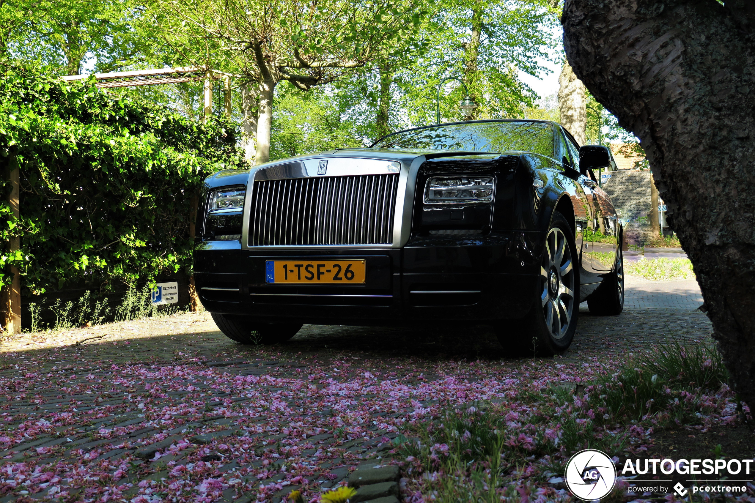 Rolls-Royce Phantom Drophead Coupé Series II