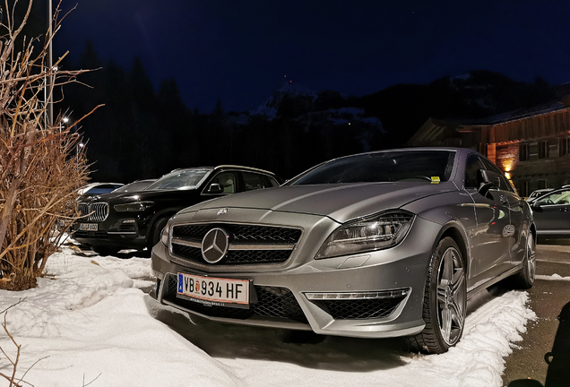Mercedes-Benz CLS 63 AMG C218