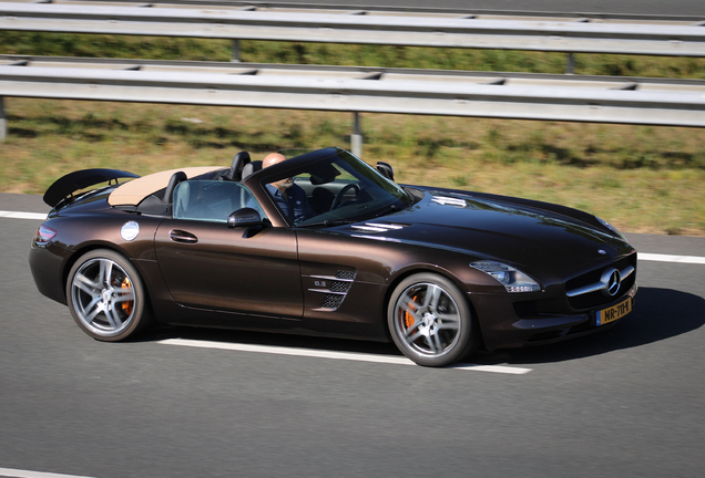 Mercedes-Benz SLS AMG Roadster