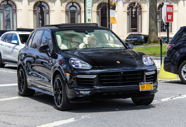 Porsche 958 Cayenne Turbo S MkII