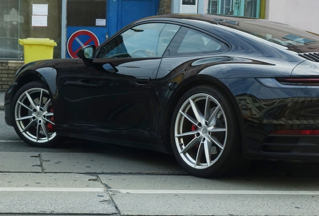 Porsche 992 Carrera S