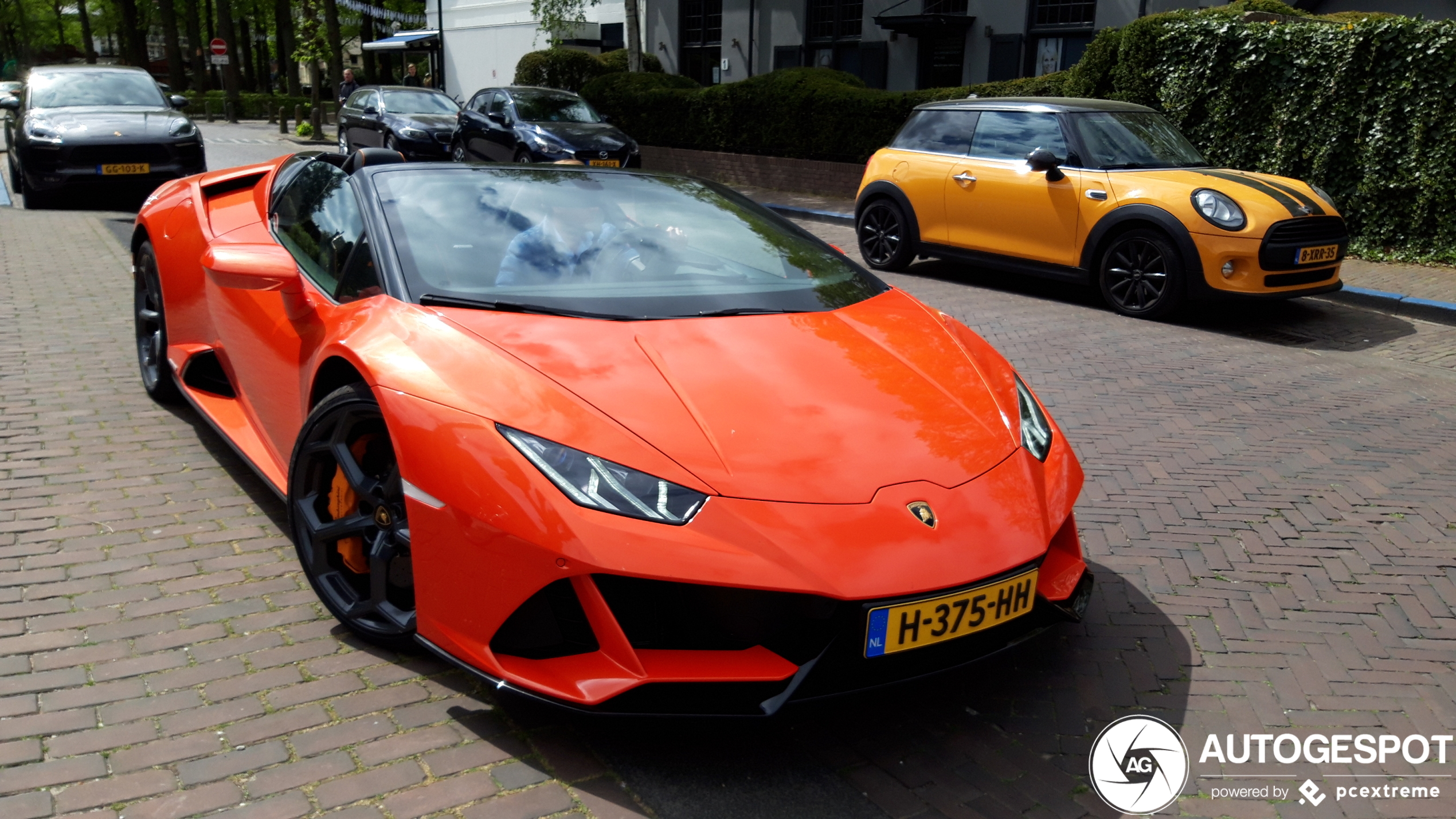 Lamborghini Huracán LP640-4 EVO Spyder is klaar voor koningsdag