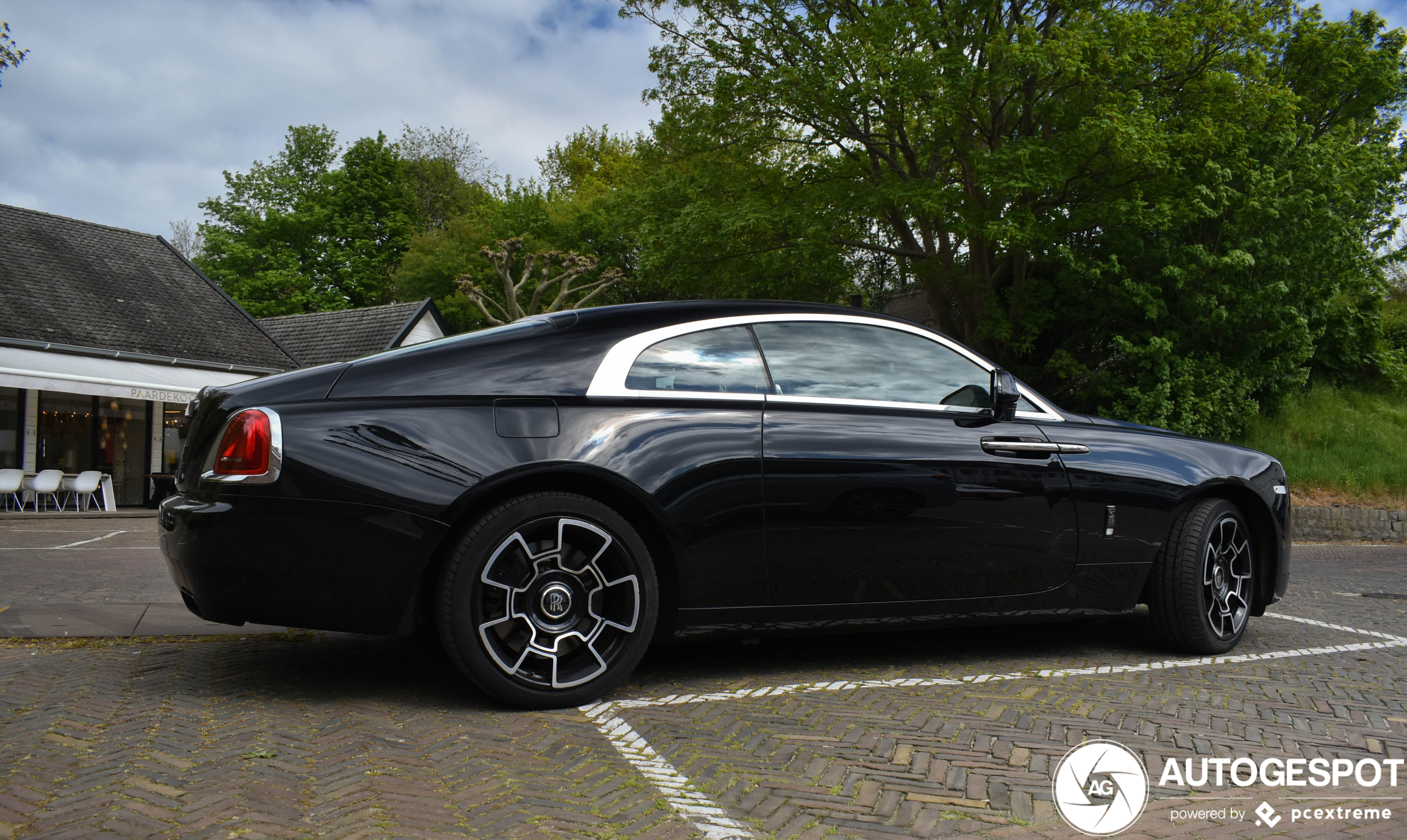 Rolls-Royce Wraith Black Badge