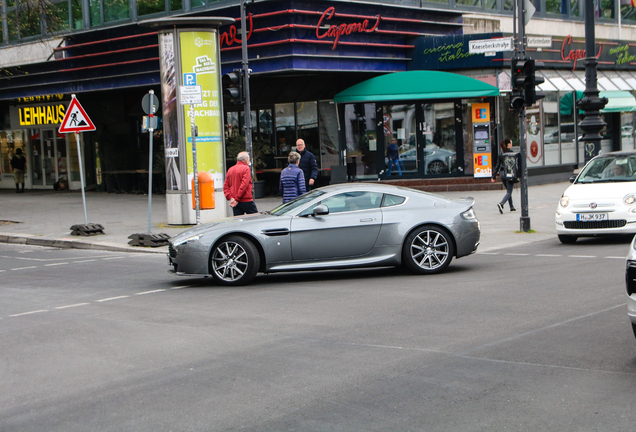 Aston Martin V8 Vantage 2012