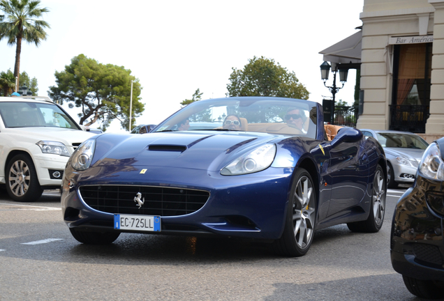 Ferrari California