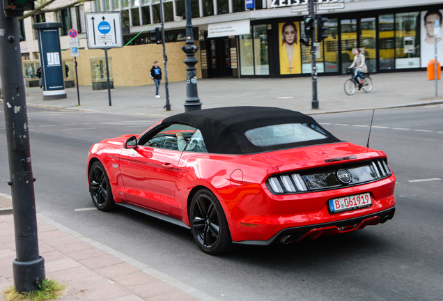 Ford Mustang GT Convertible 2015