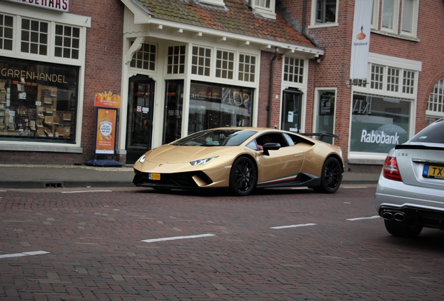 Lamborghini Huracán LP640-4 Performante