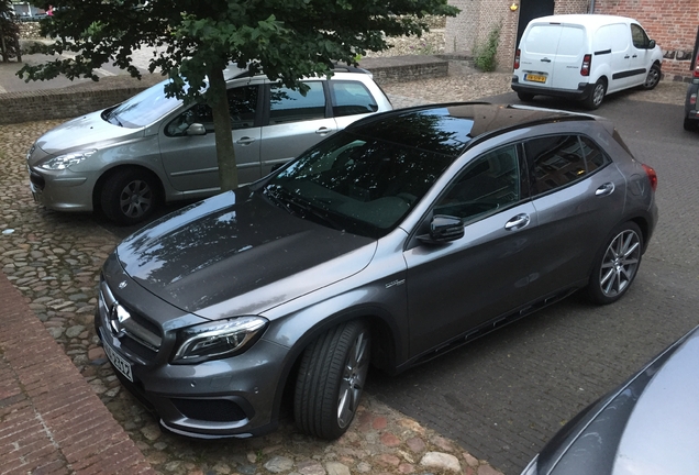 Mercedes-Benz GLA 45 AMG X156