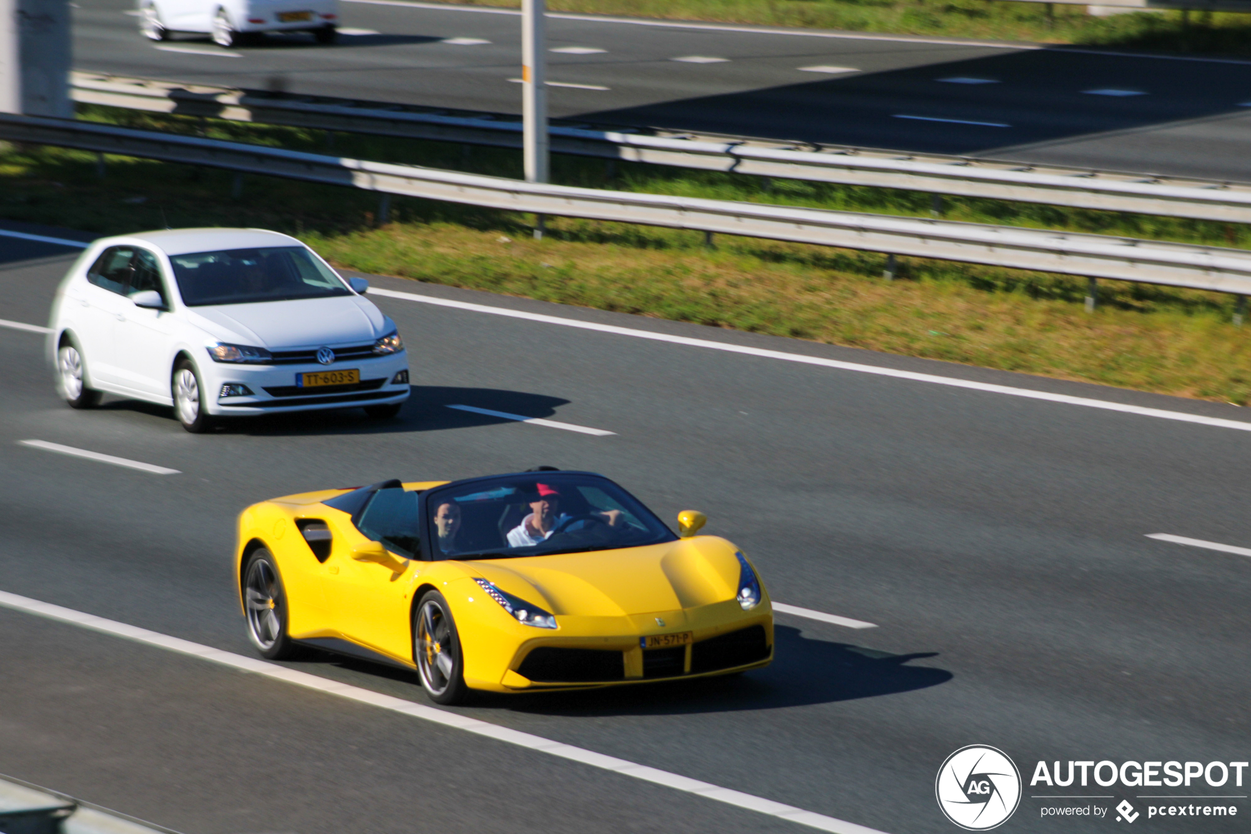 Ferrari 488 Spider