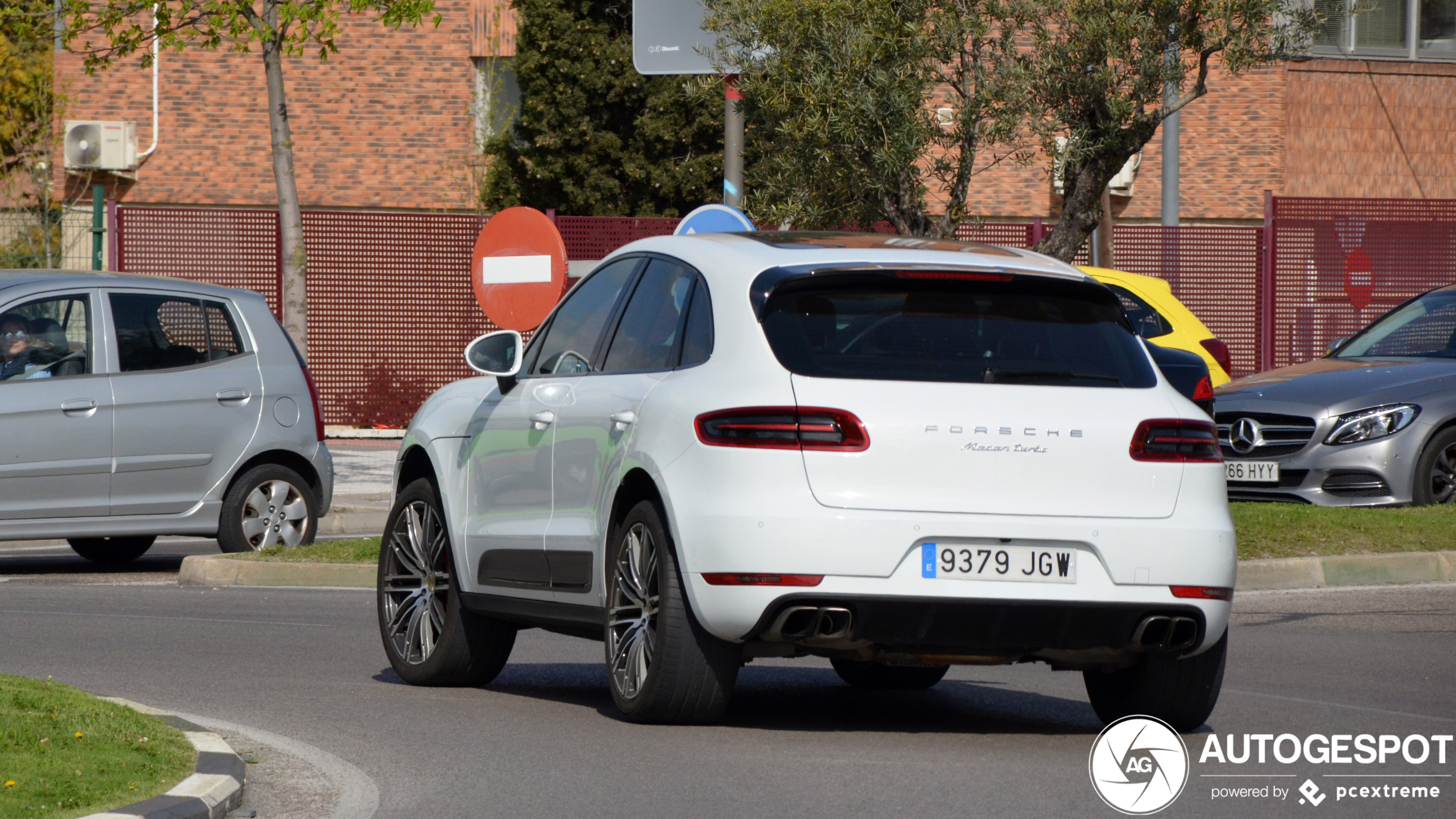 Porsche 95B Macan Turbo