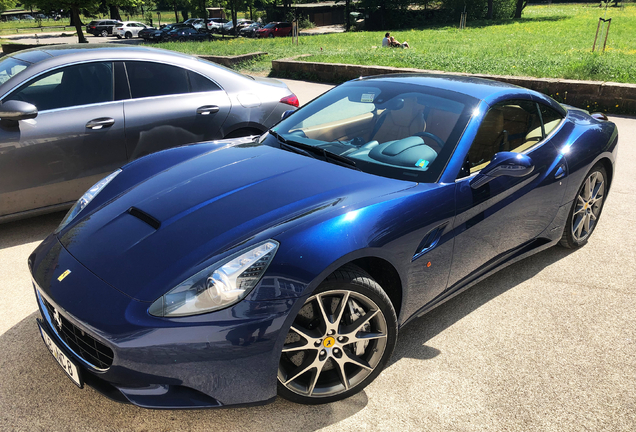 Ferrari California