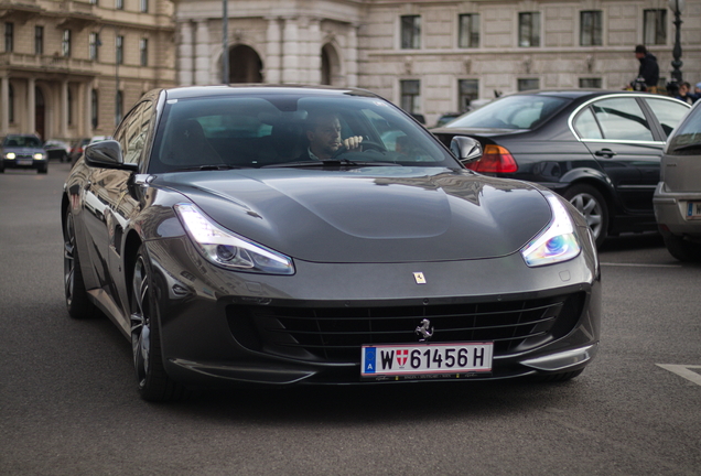 Ferrari GTC4Lusso