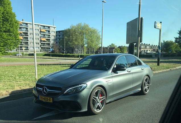 Mercedes-AMG C 63 S W205