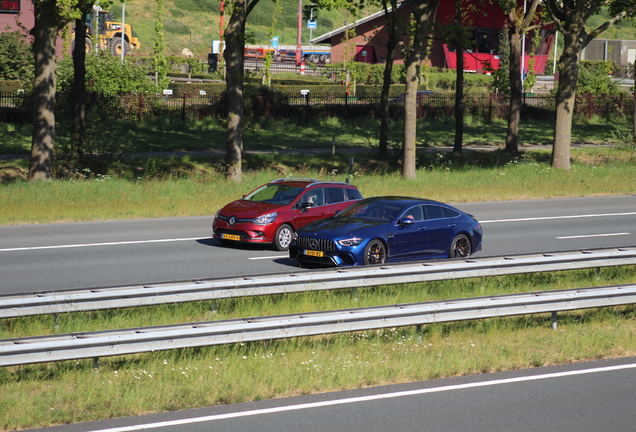 Mercedes-AMG GT 63 S X290