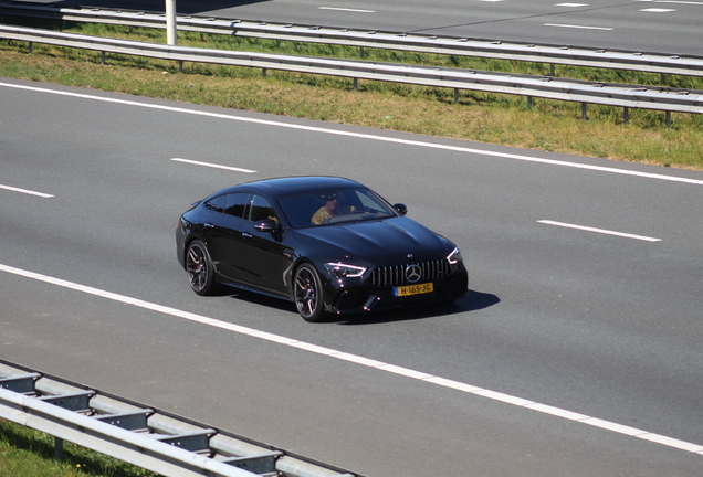 Mercedes-AMG GT 63 S X290