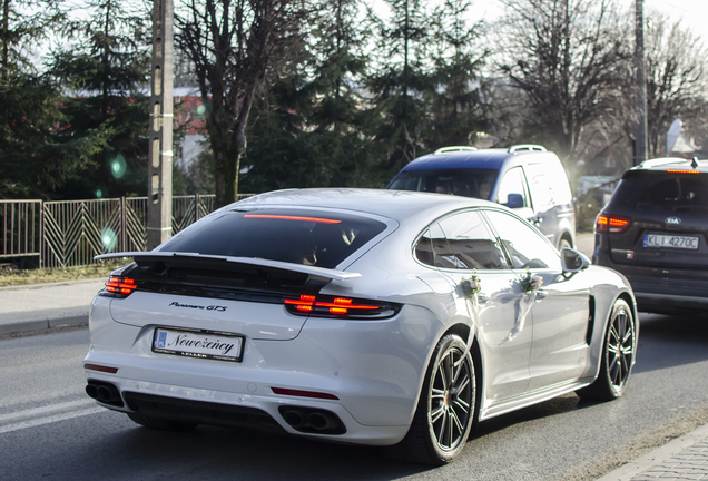 Porsche 971 Panamera GTS MkI