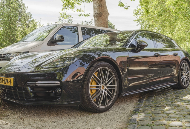 Porsche 971 Panamera Turbo S E-Hybrid Sport Turismo