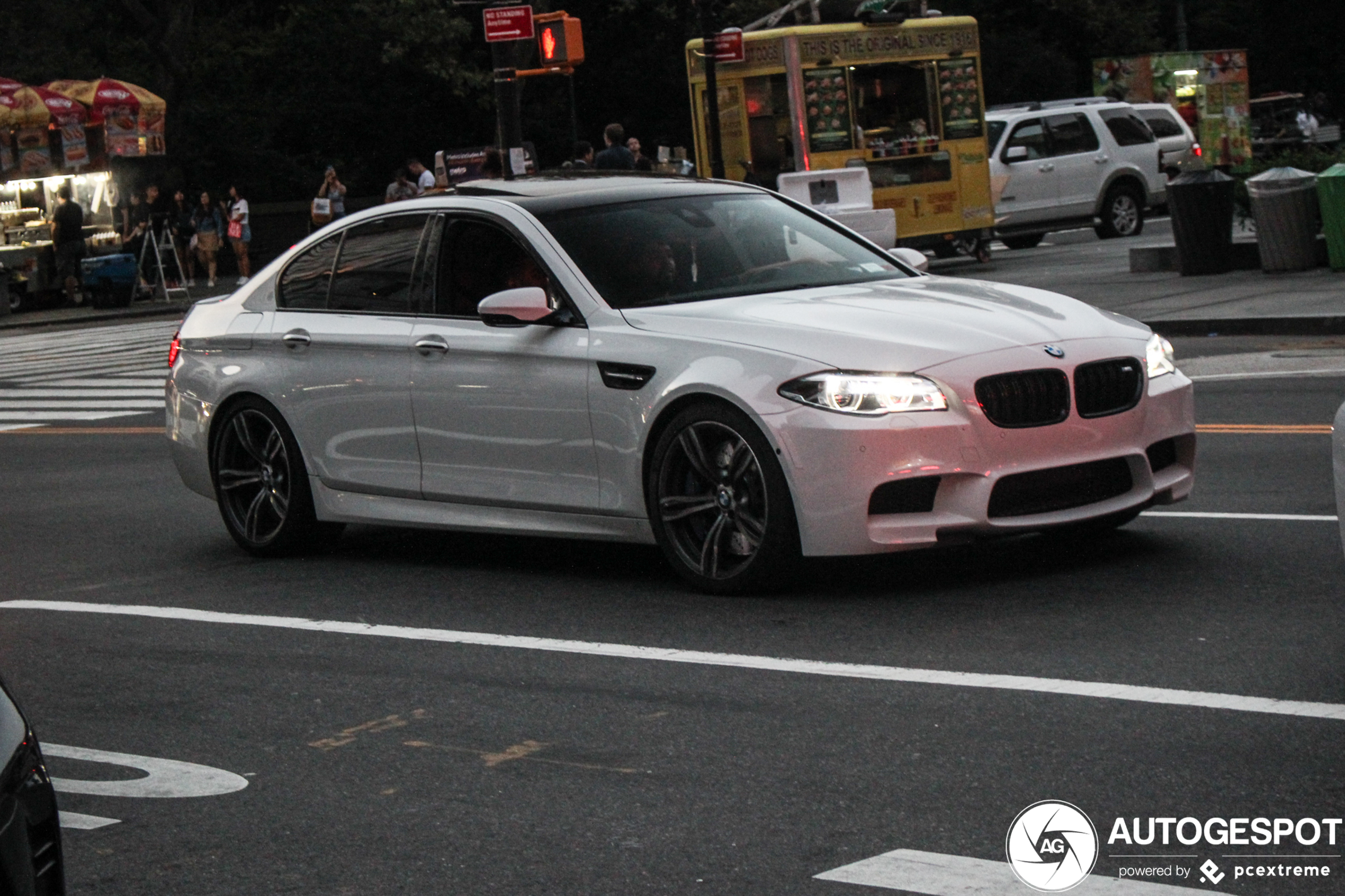 BMW M5 F10 2014