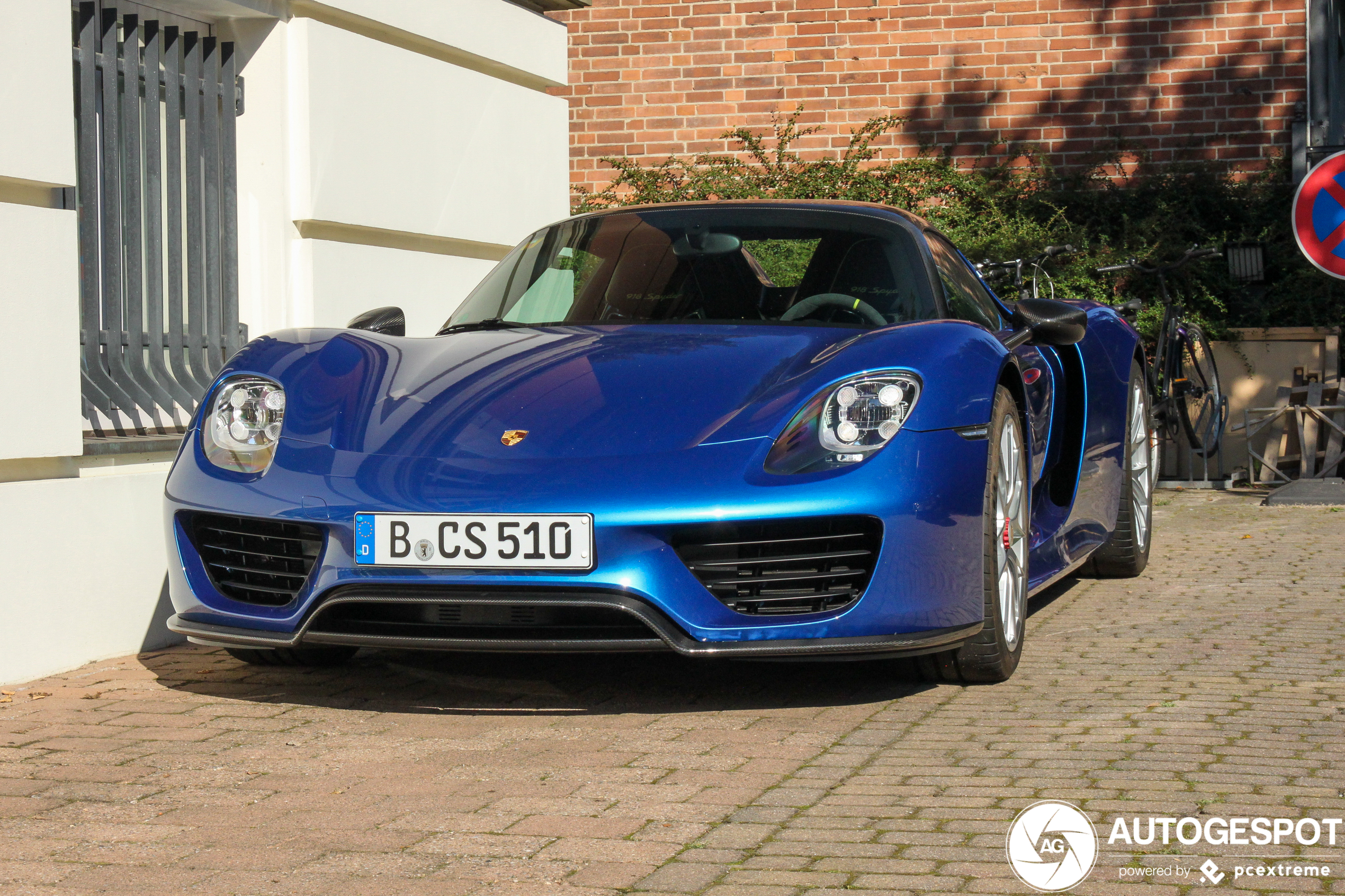 Porsche 918 Spyder Weissach Package - 27 April 2020 - Autogespot