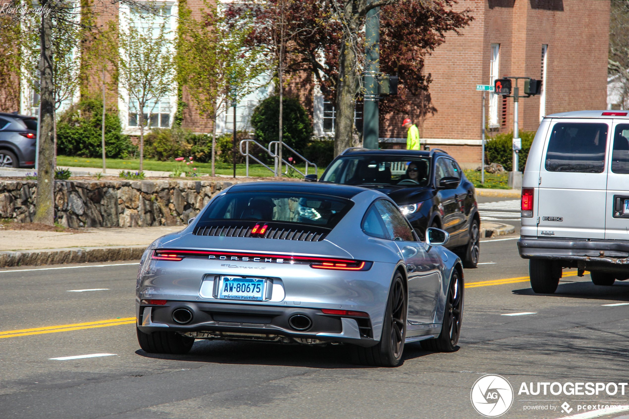 Porsche 992 Carrera 4S