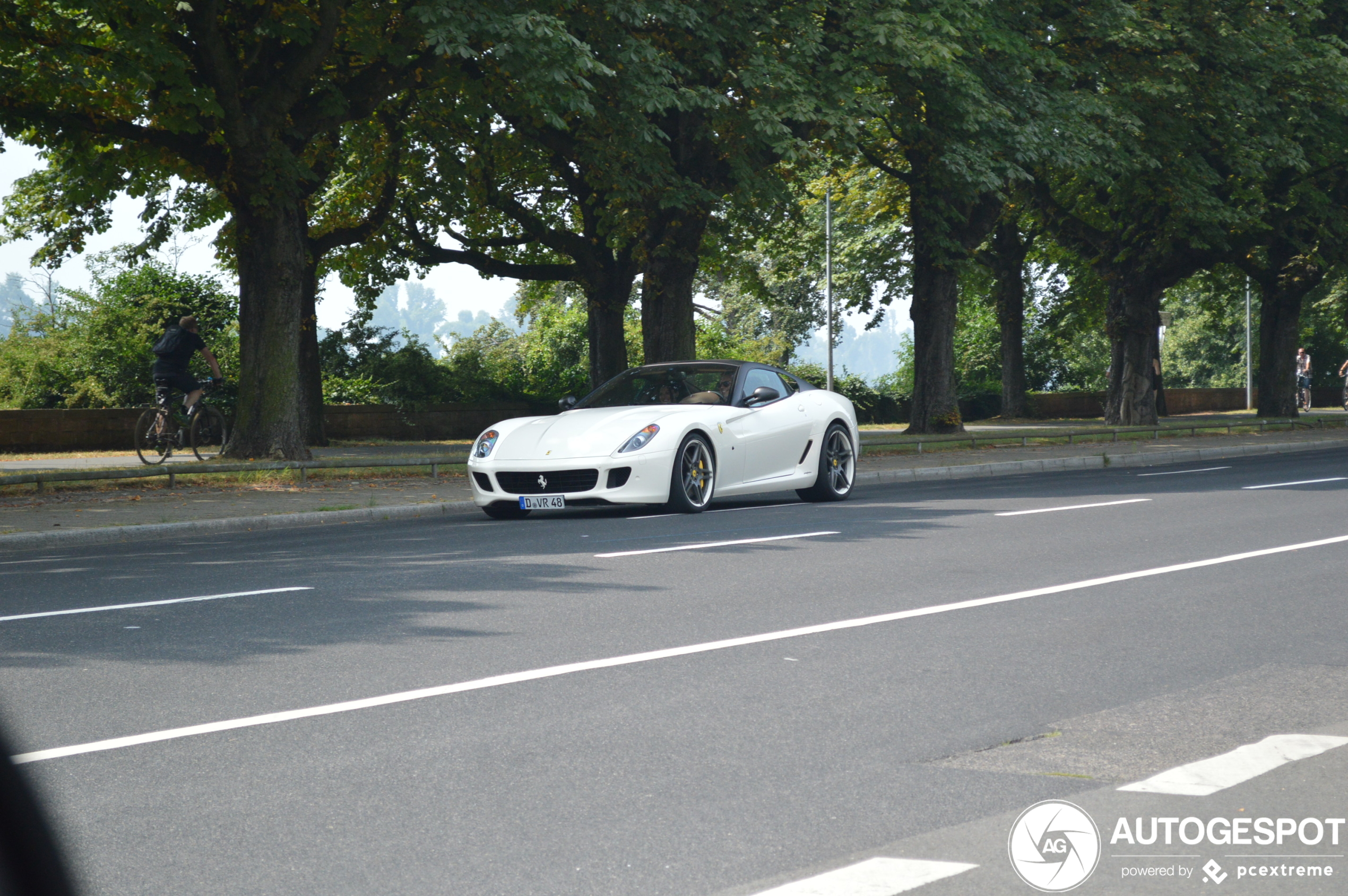 Ferrari 599 GTB Fiorano Novitec Rosso