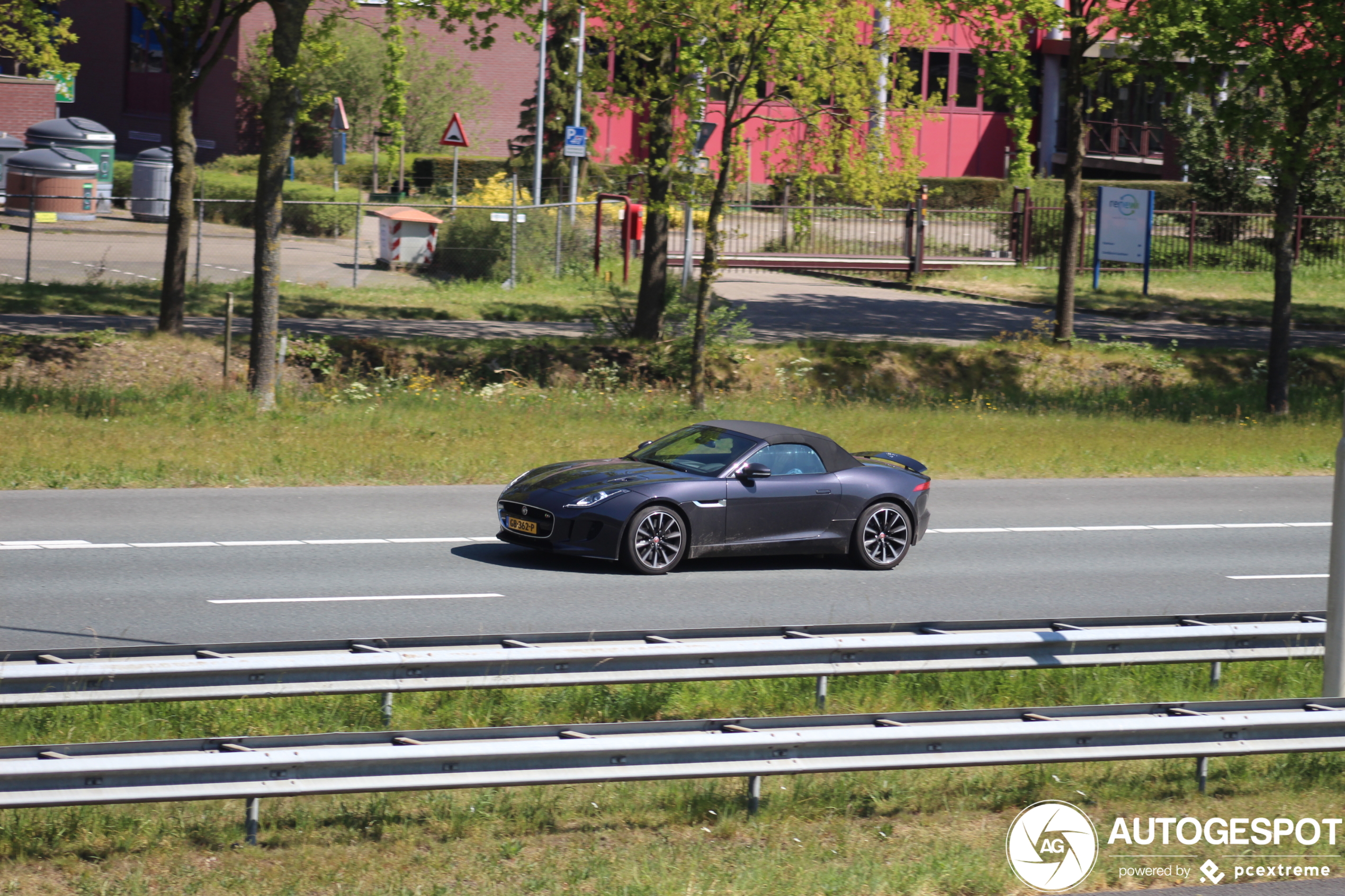 Jaguar F-TYPE S AWD Convertible