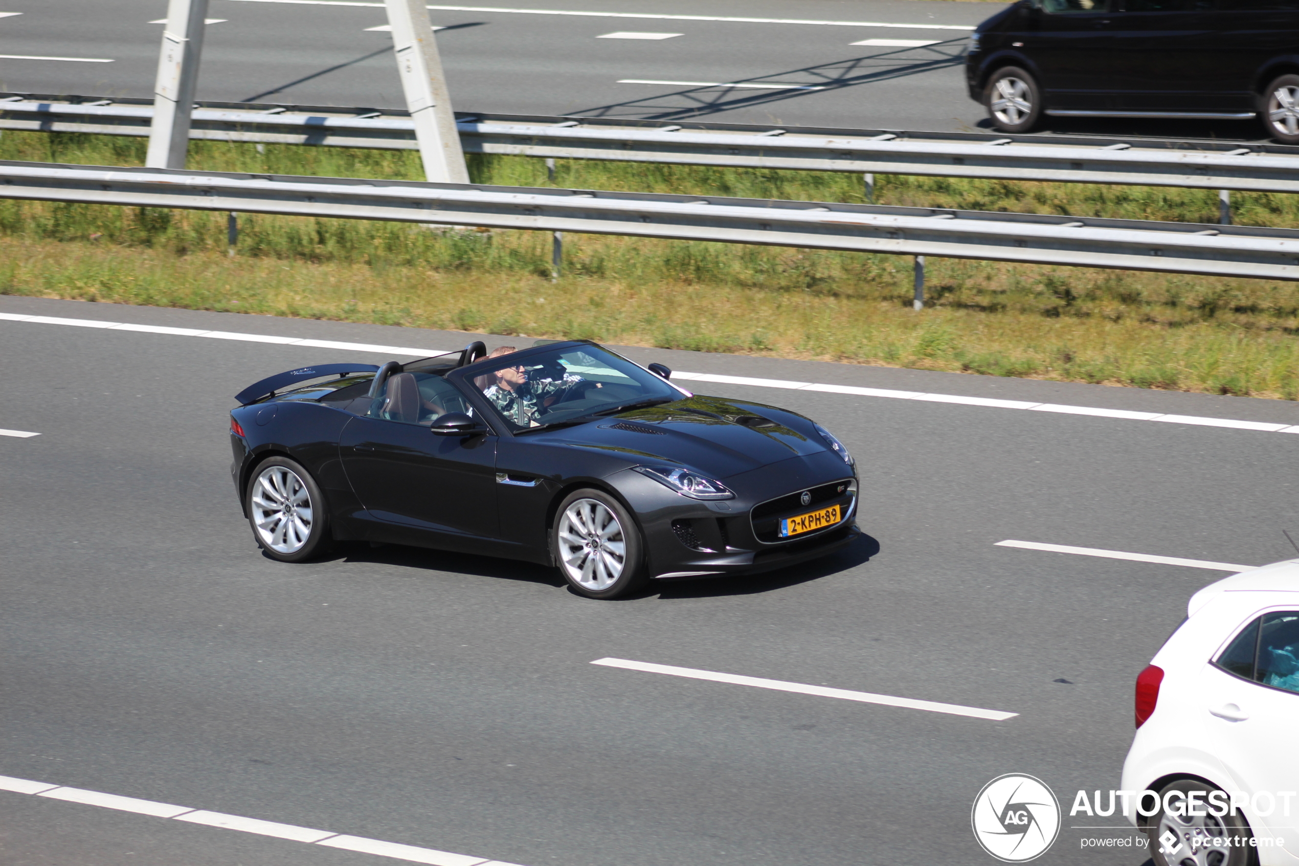 Jaguar F-TYPE S Convertible