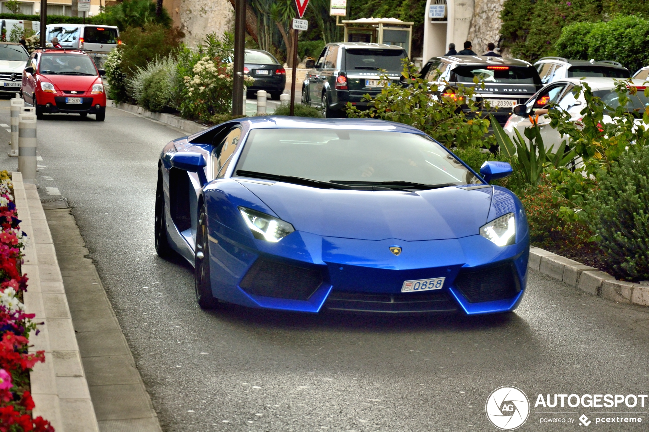 Lamborghini Aventador LP700-4