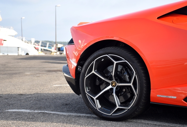 Lamborghini Huracán LP640-4 EVO