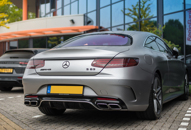 Mercedes-Benz S 63 AMG Coupé C217