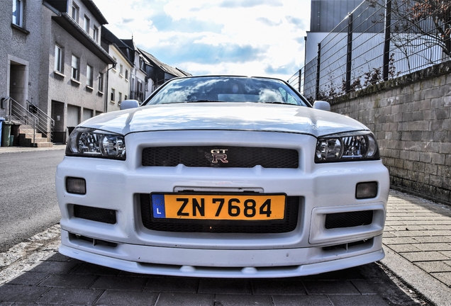 Nissan Skyline R34 GT-R V-Spec