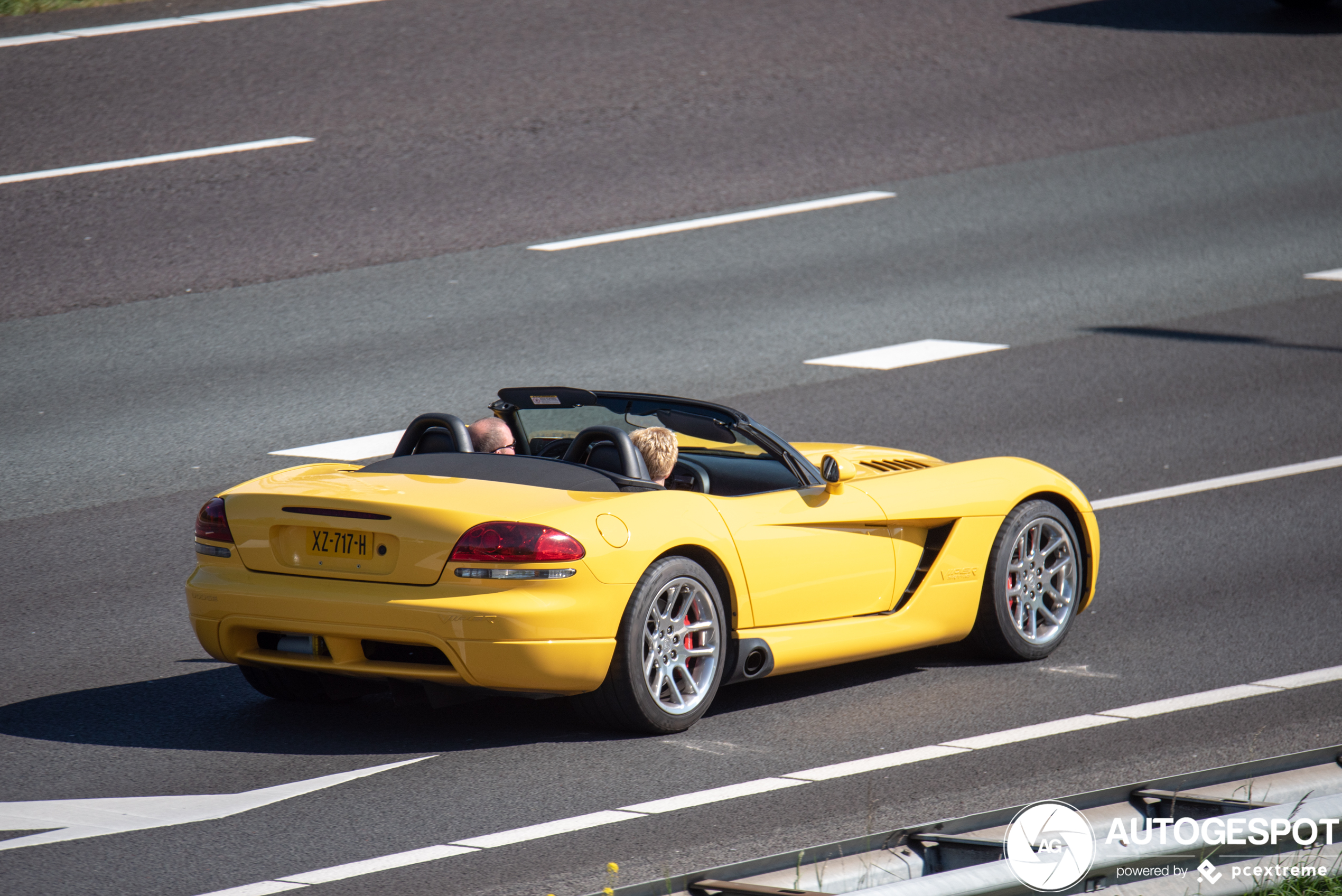 Dodge Viper SRT-10 Roadster 2003