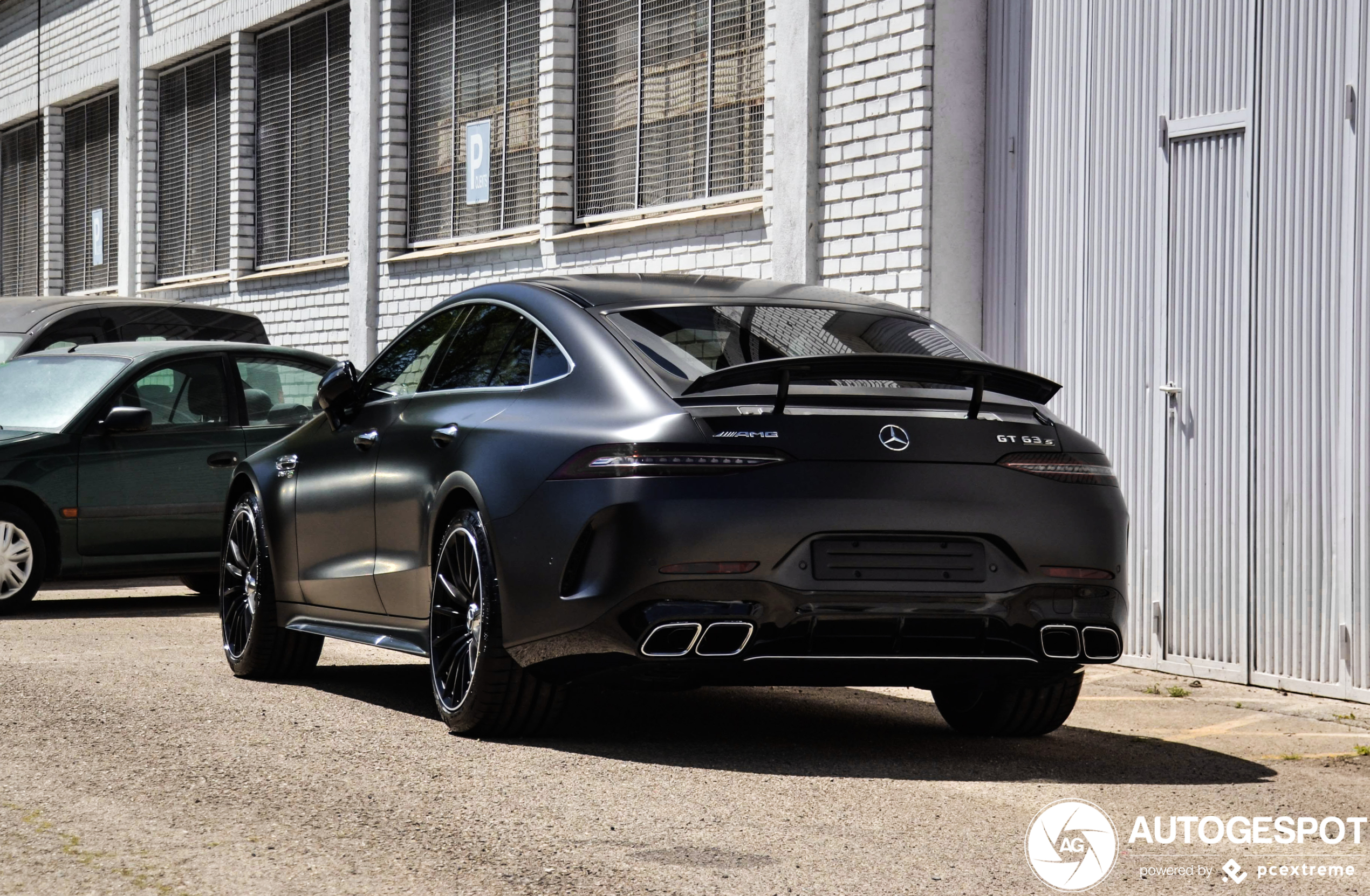 Mercedes-AMG GT 63 S X290