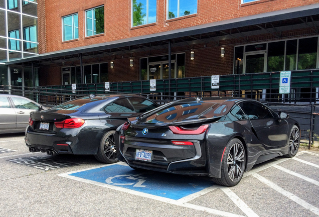 BMW i8