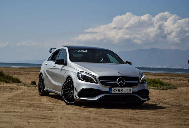 Mercedes-AMG A 45 W176 2015