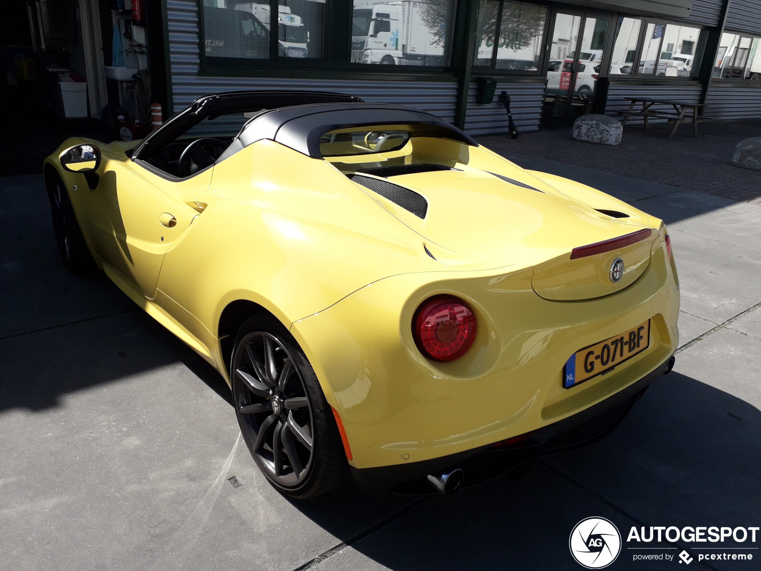 Alfa Romeo 4C Spider