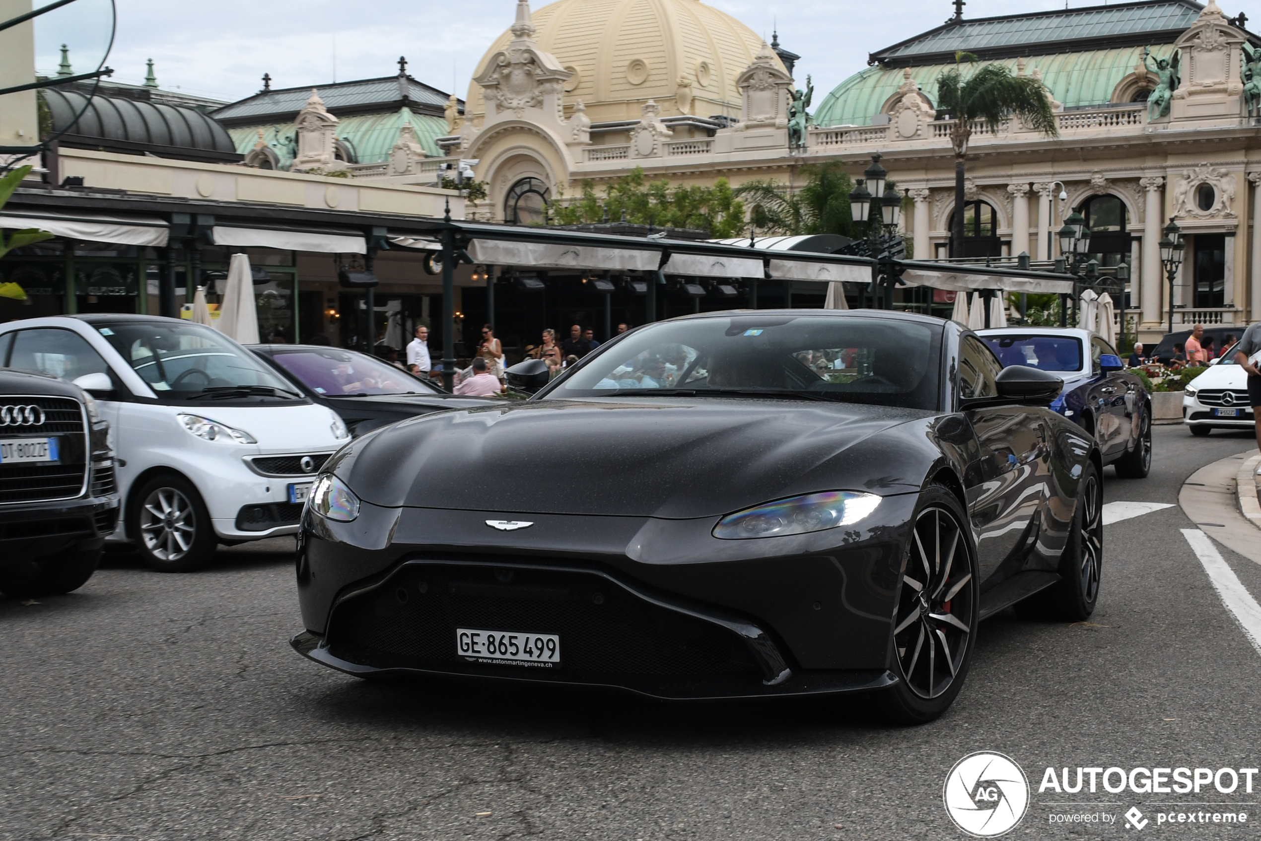 Aston Martin V8 Vantage 2018