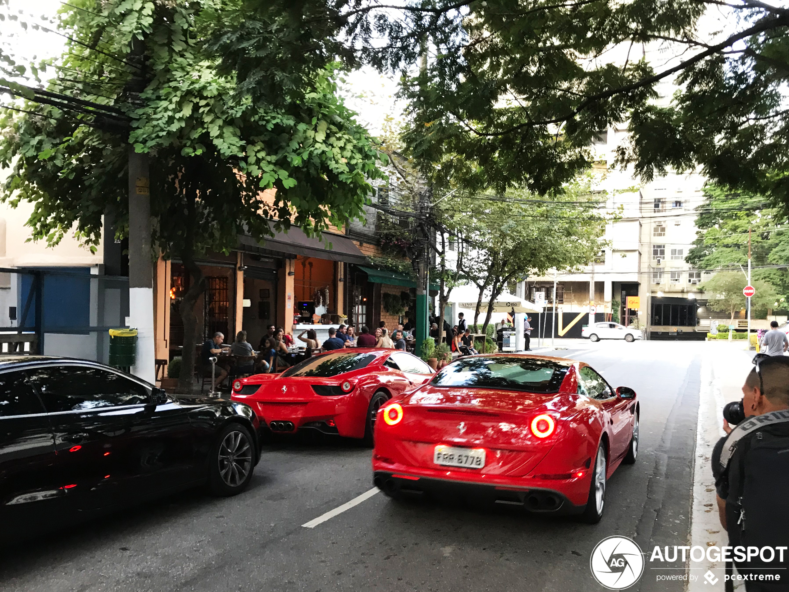 Ferrari California T