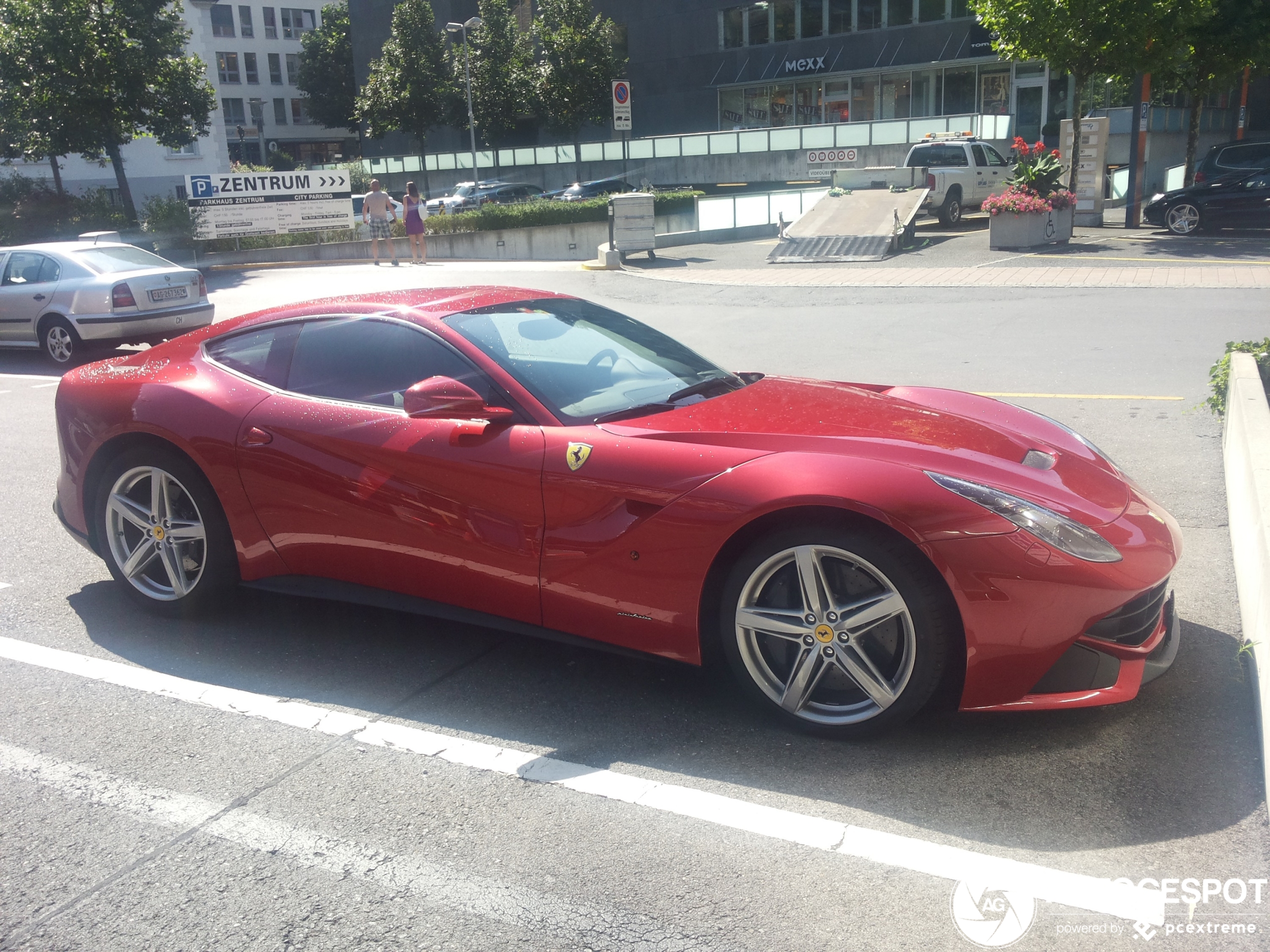 Ferrari F12berlinetta