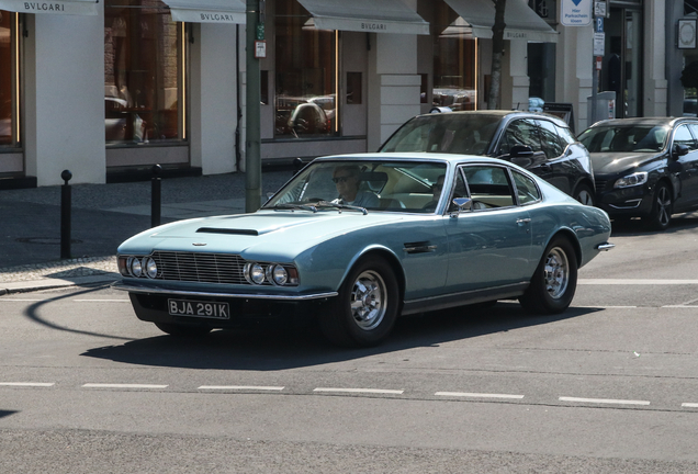 Aston Martin DBS Vantage