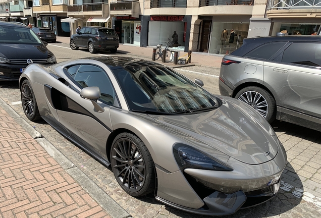 McLaren 570GT