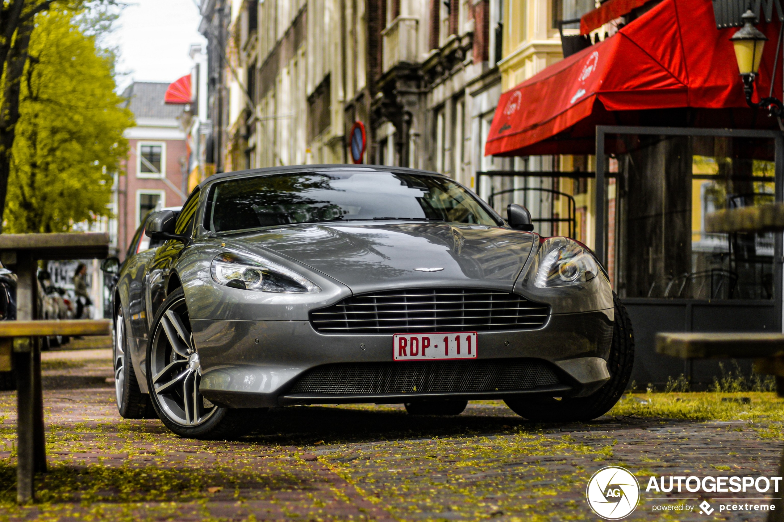 Aston Martin DB9 Volante 2013