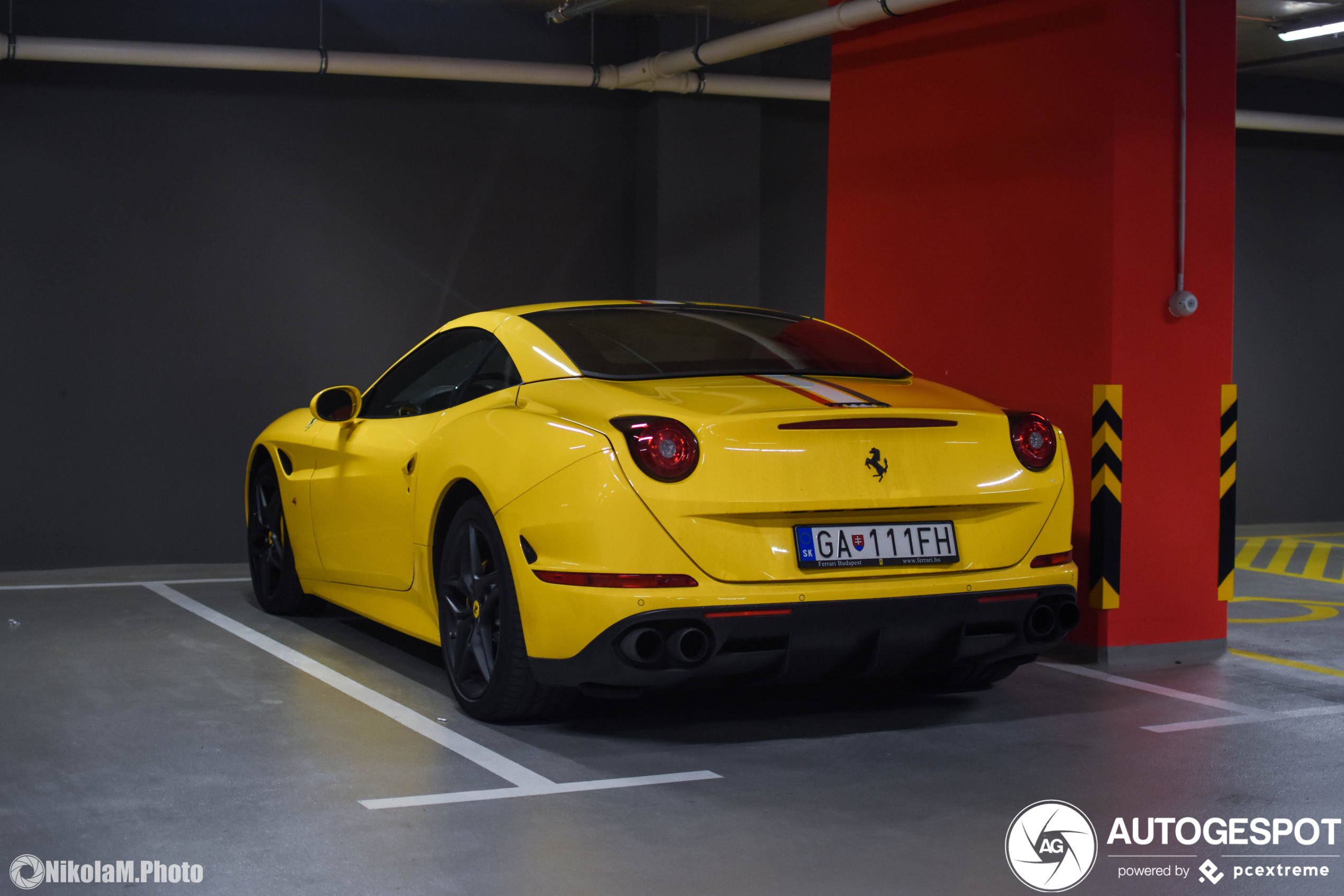 Ferrari California T