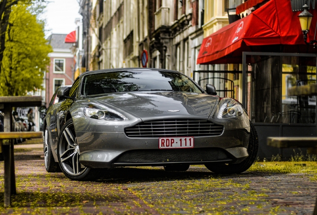 Aston Martin DB9 Volante 2013