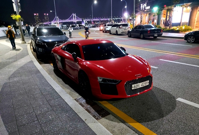 Audi R8 V10 Plus 2015